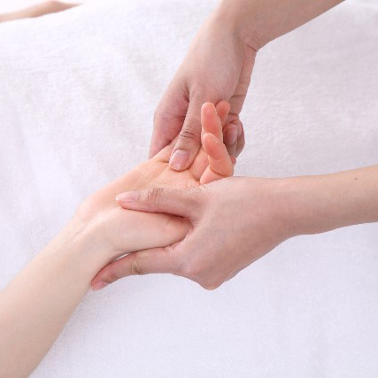 ハンドネイルケア